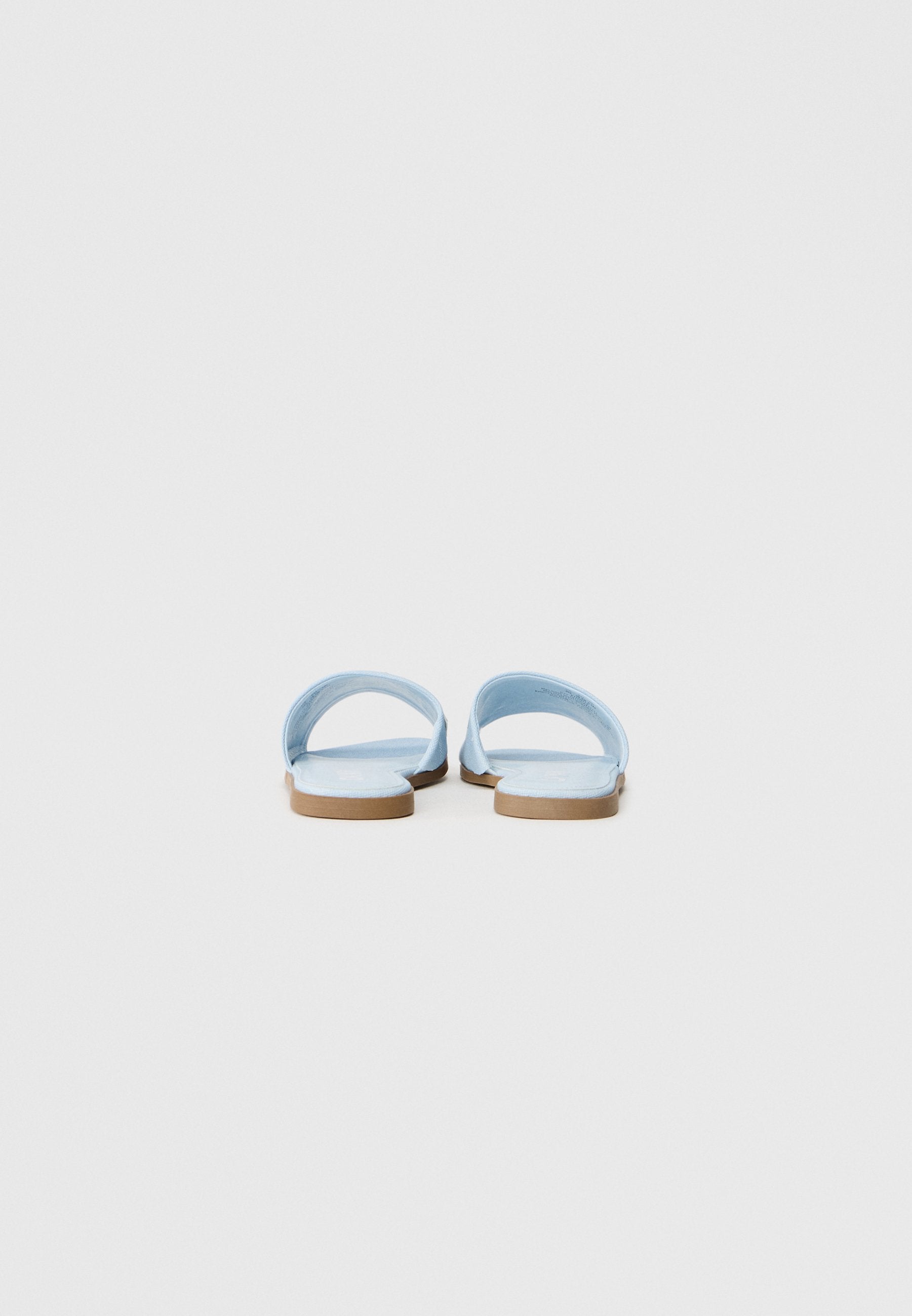 DKNY WILLOW