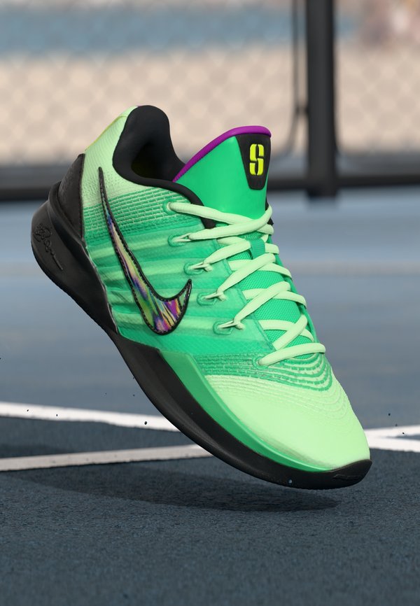 Nike Performance SABRINA 3 GAMER
