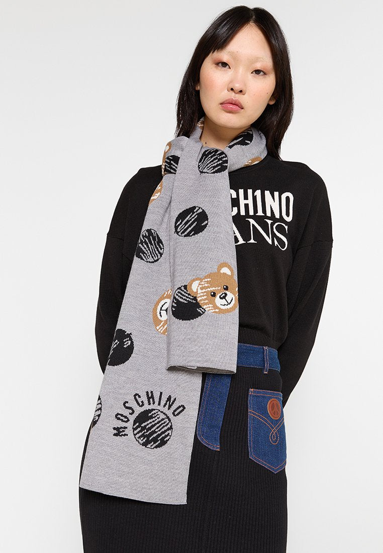 MOSCHINO