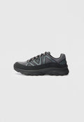 Guess NOSE - Trainers - grey/black