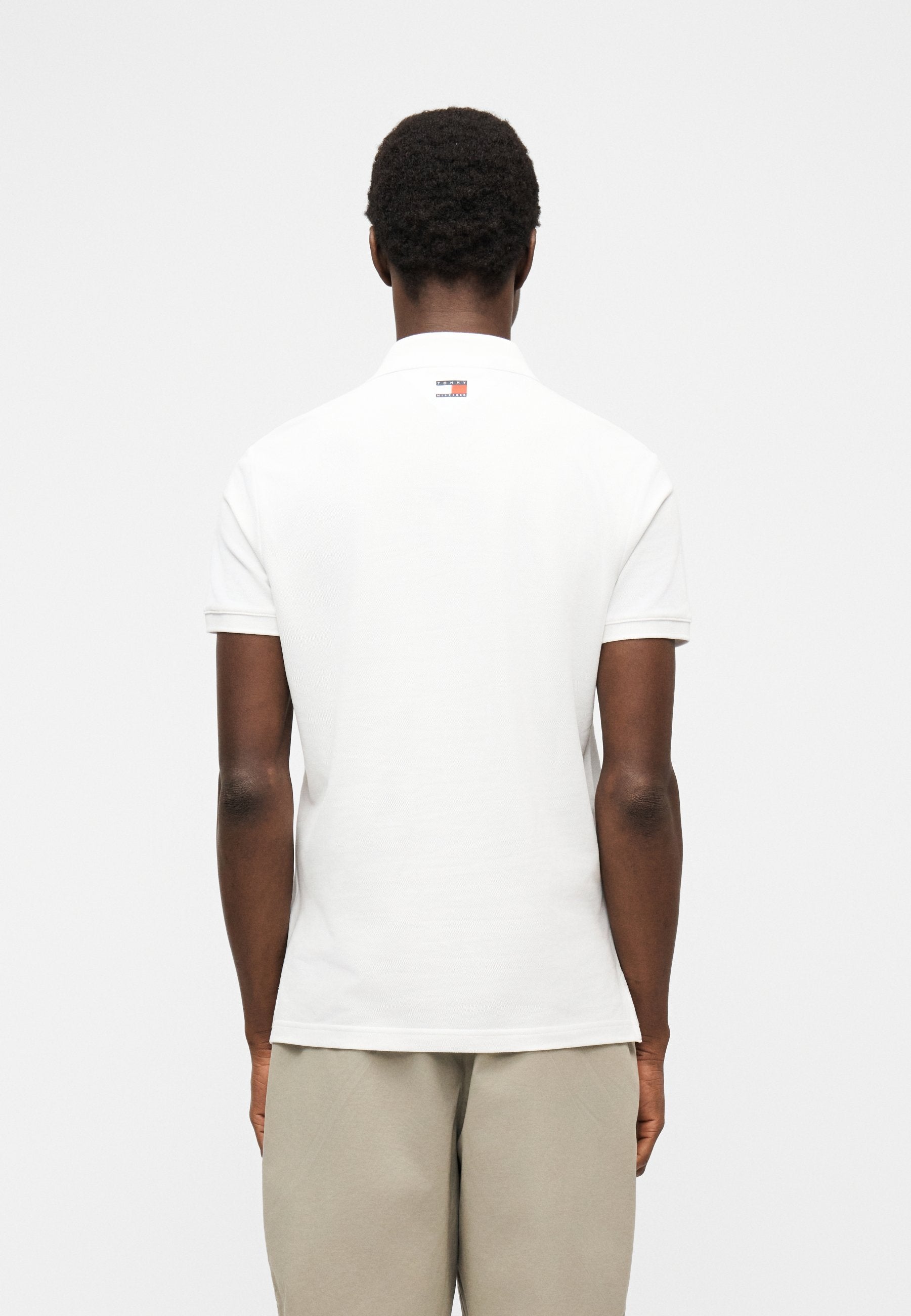 TH X CADILLAC FORMULA 1 TEAM LOGO UNISEX Media 4