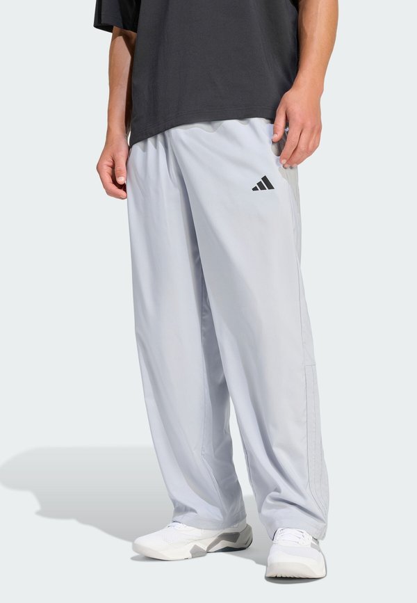 adidas Performance POWER ESSENTIALS WORKOUT - Tracksuit bottoms - halo silver
