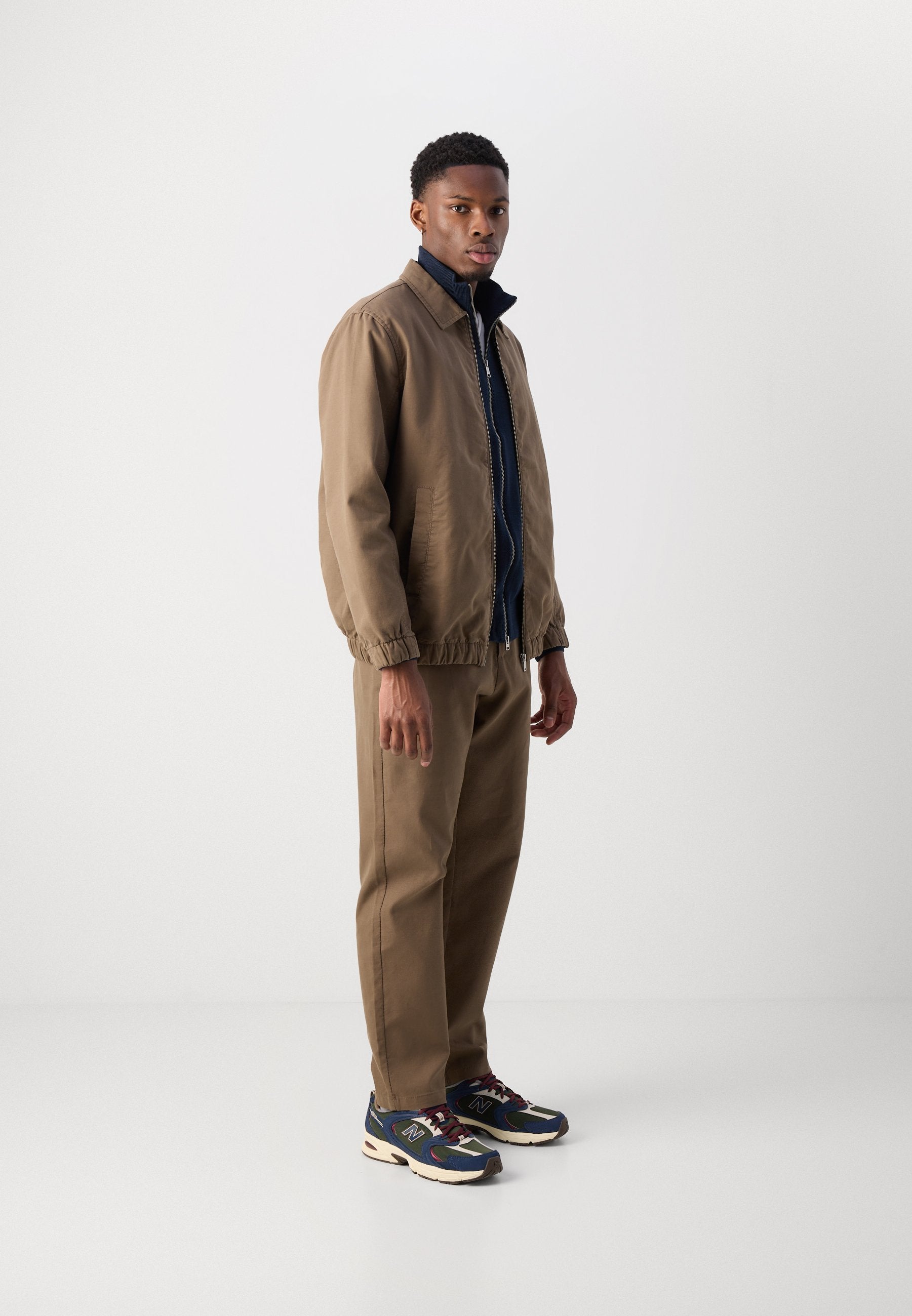 ZIP THROUGH OVERSHIRT Media 6