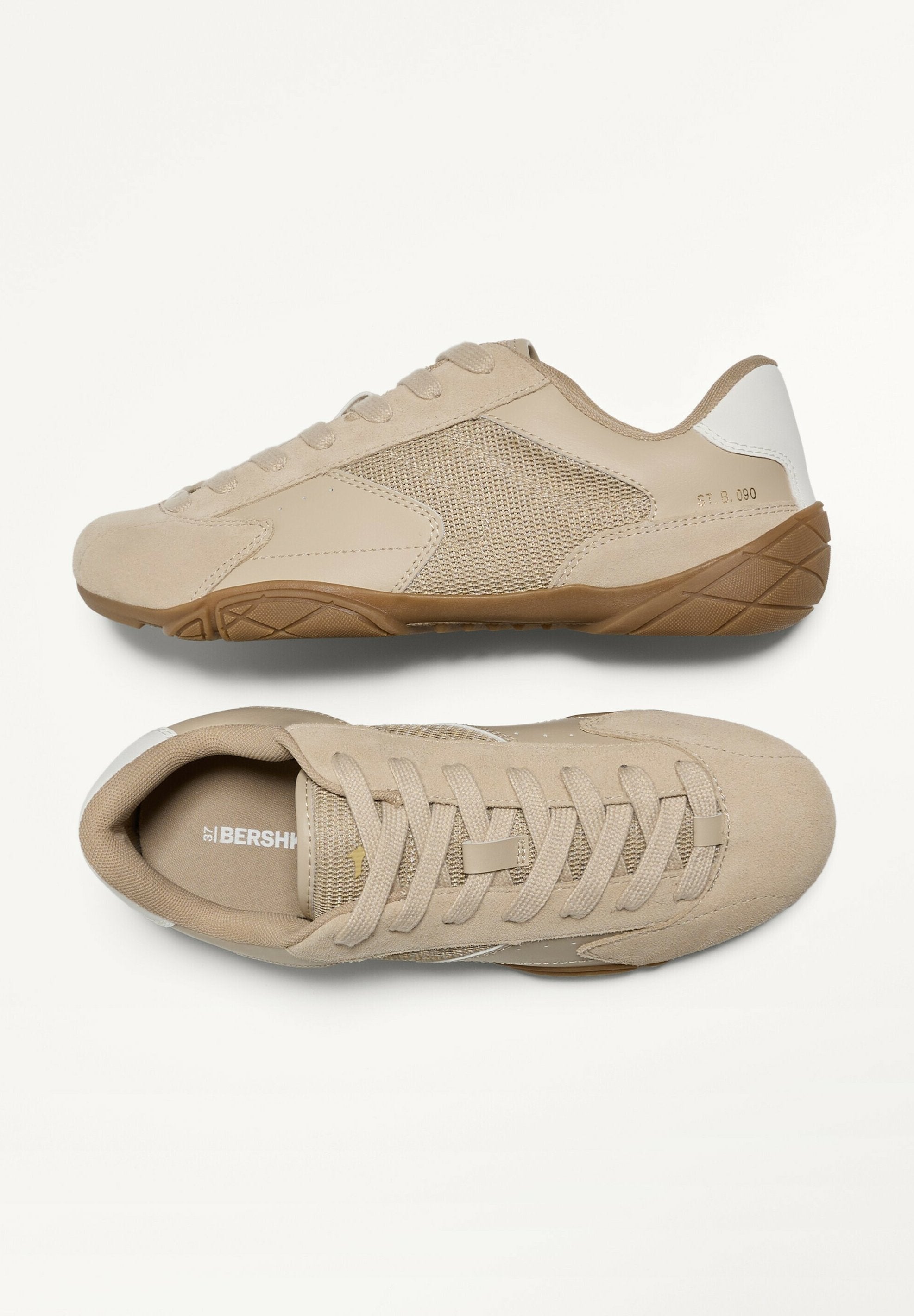 Bershka WITH THIN SOLES
