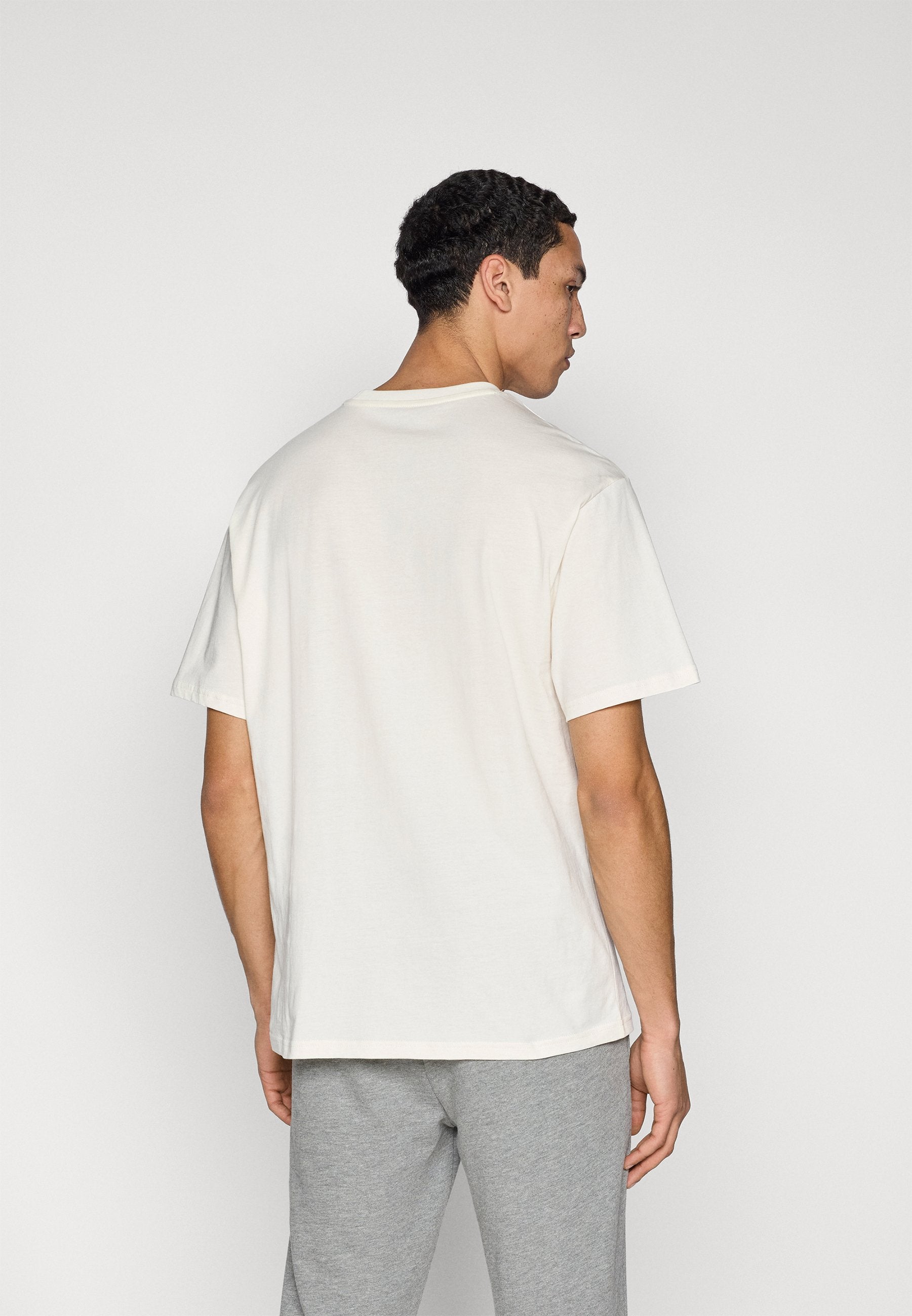 Puma BORUSSIA DORTMUND FTBLCULTURE RELAXED TEE