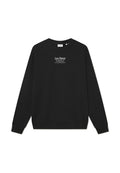 Schwarzes Sweatshirt aus weichem Baumwollmaterial mit Rundhalsausschnitt, langen Ärmeln und gerippten Bündchen. Auf der Vorderseite befindet sich weißer Text.