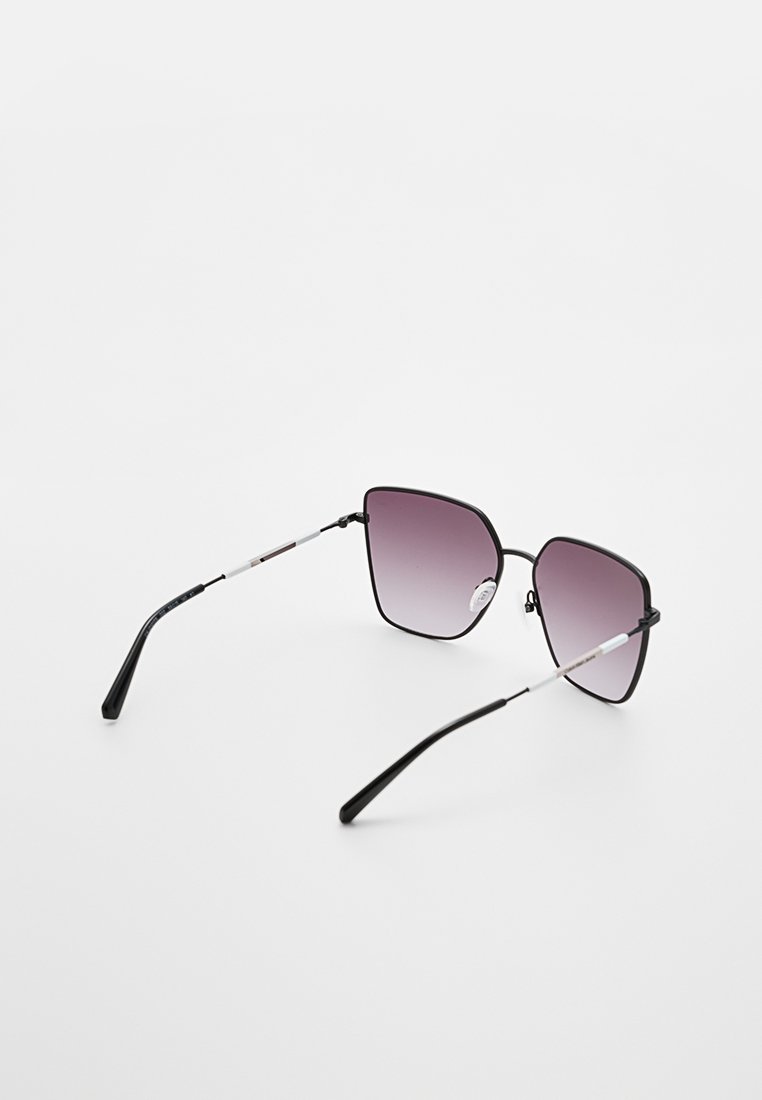 Calvin Klein Jeans Sonnenbrille Media 3