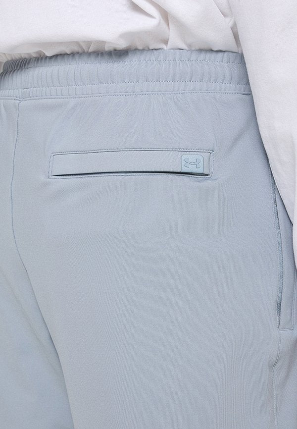 Under Armour LOOSE FIT