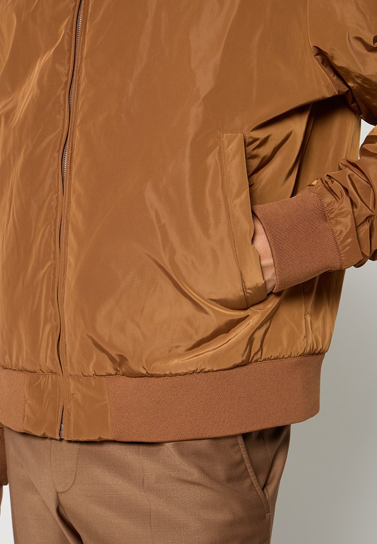 KARL LAGERFELD Bomberjacke Media 6