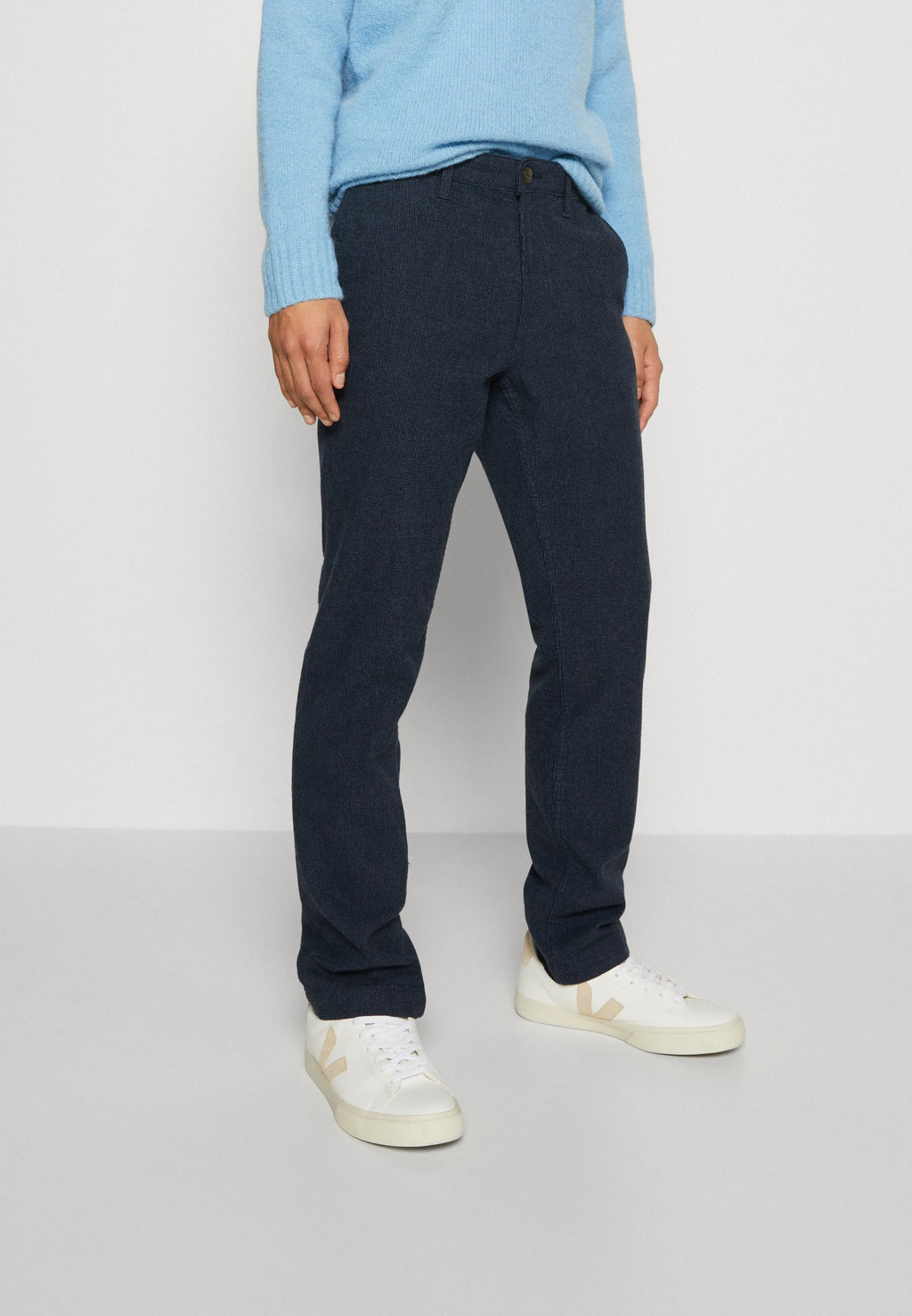 Esprit Chino Media 4