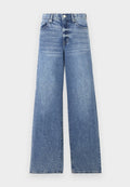 DKNY Jeans Relaxed Fit Media 1