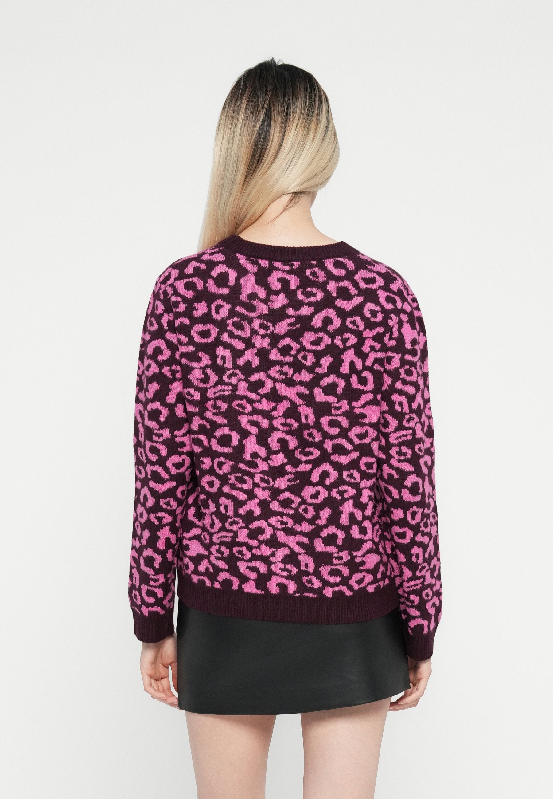 ONLY ONLLEONORA O NECK