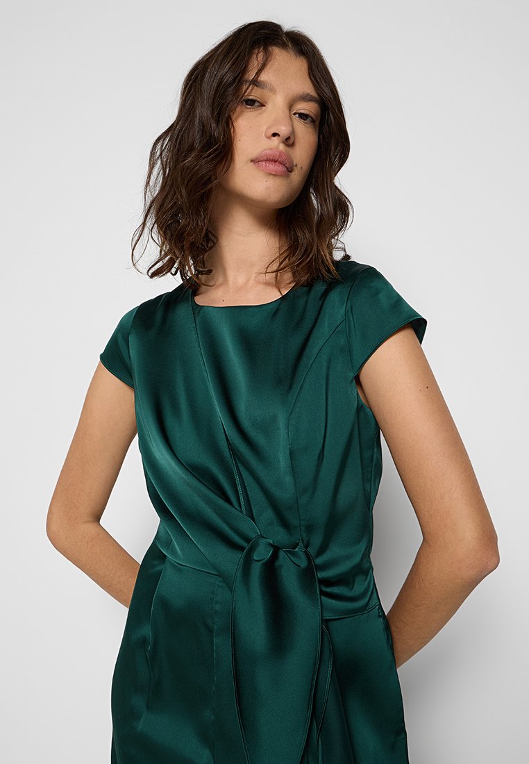 Apart Glamour
