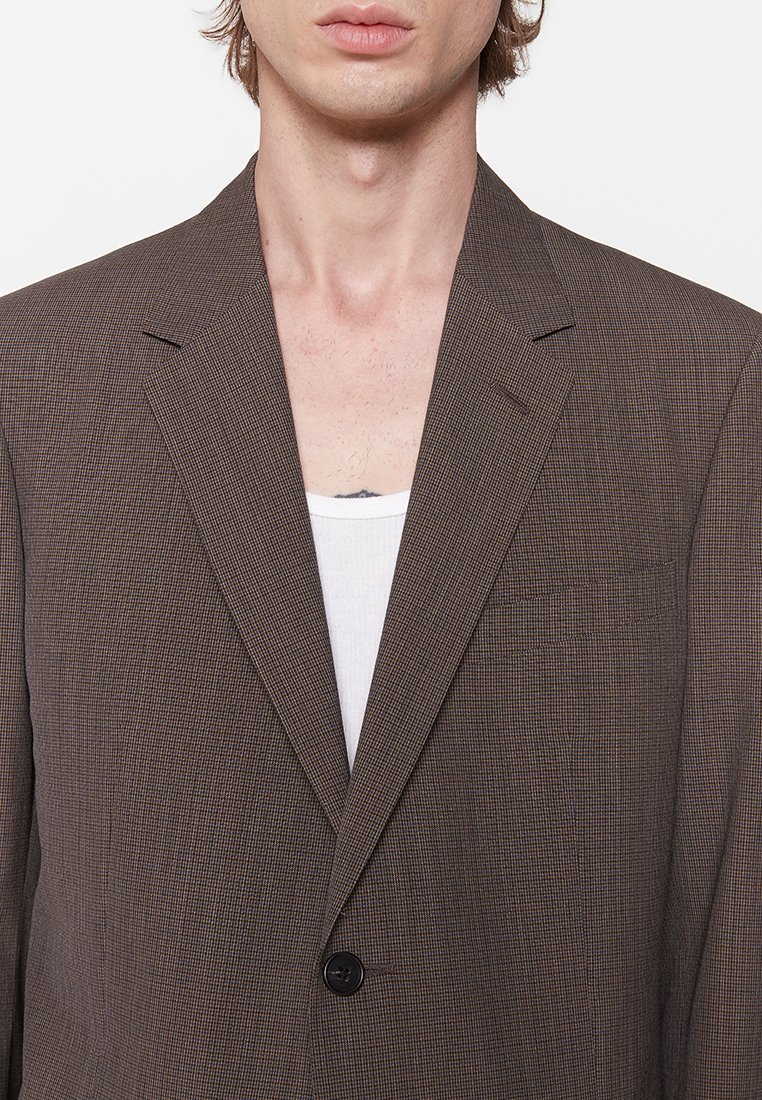 LANVIN