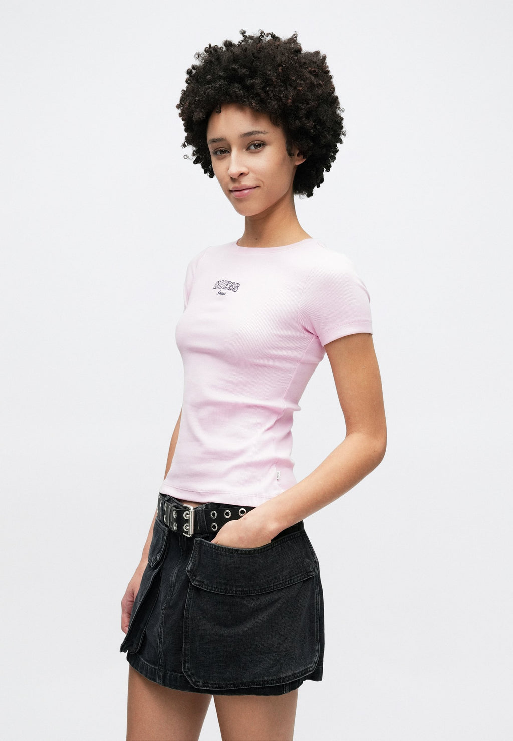 Guess  EMBRO SLIM TEE