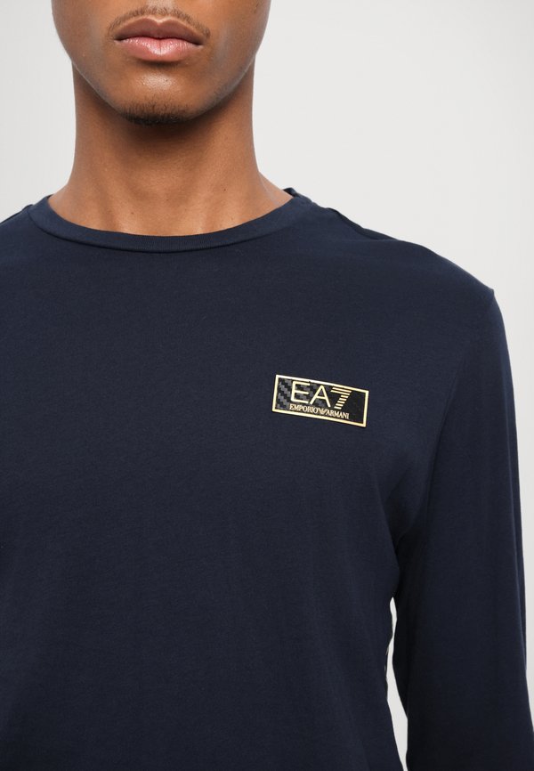 EA7 Emporio Armani