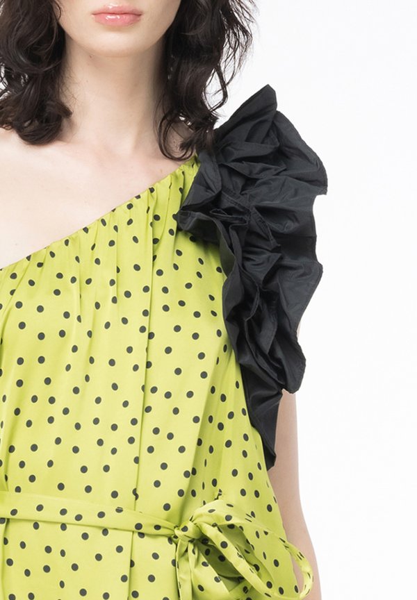 Pinko DIFFUSIONE