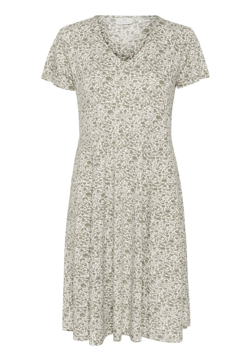 Blumendruckkleid in gedämpftem Grün und Weiß, kurze Ärmel, V-Ausschnitt, ausgestellte Form, knielang, leichtes Material mit weicher Textur.