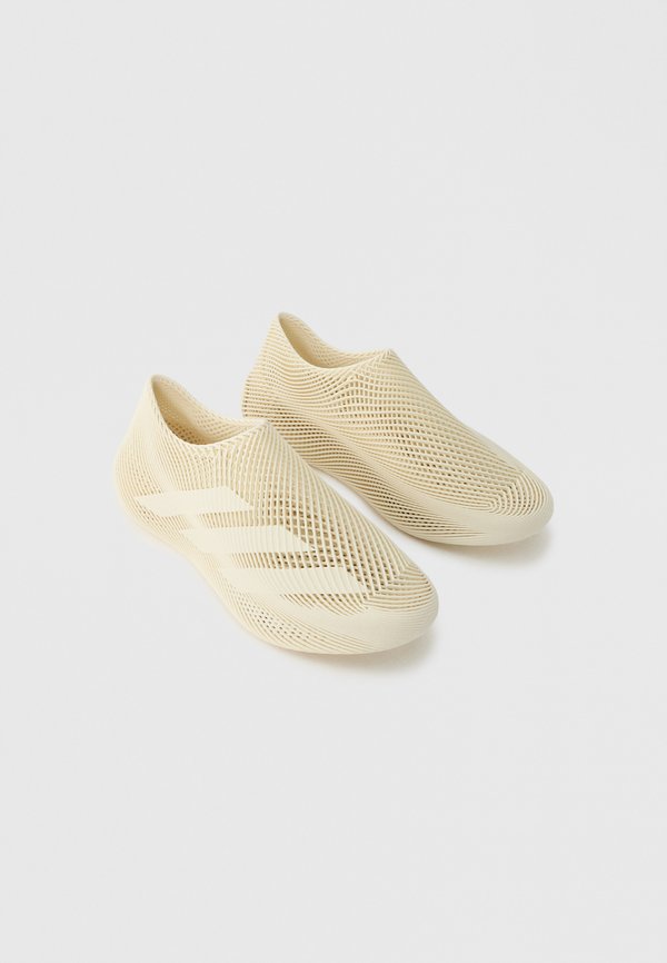 adidas Sportswear CLIMACOOL - Trainers - off white