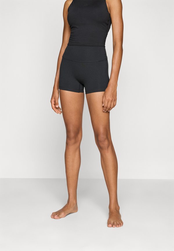 adidas Performance ALL ME SCULPT
