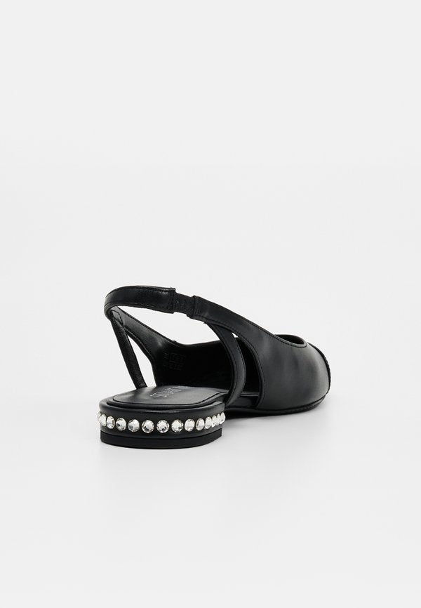 Stuart Weitzman