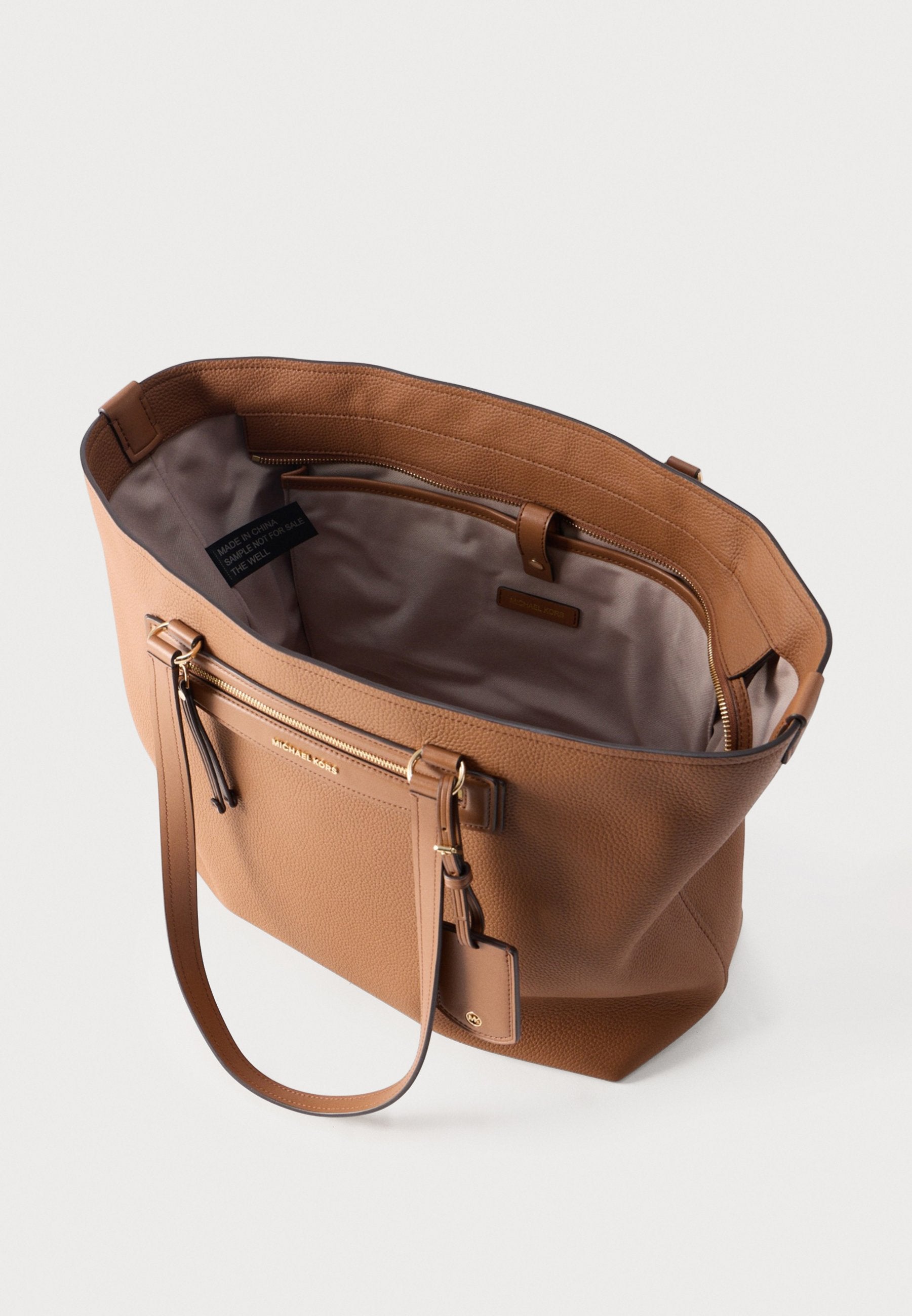 MICHAEL Michael Kors JET SET TRAVEL XL EW MF TZ TOTE