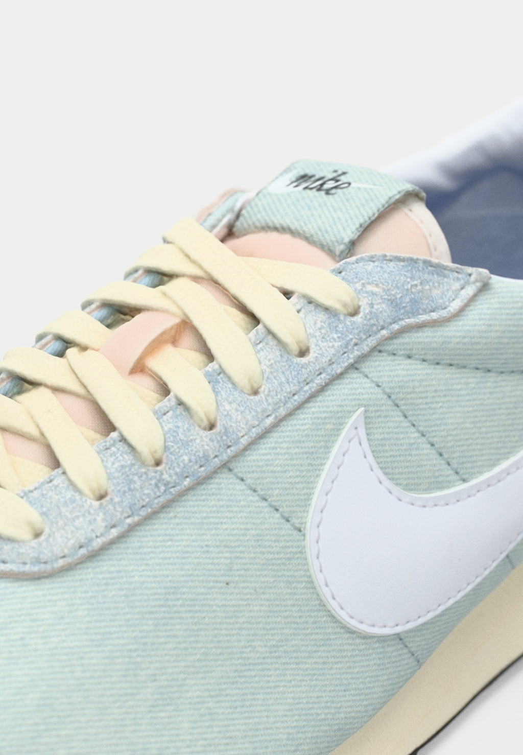 Nike Sportswear LD 1000