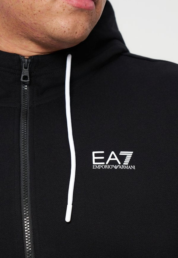 EA7 Emporio Armani