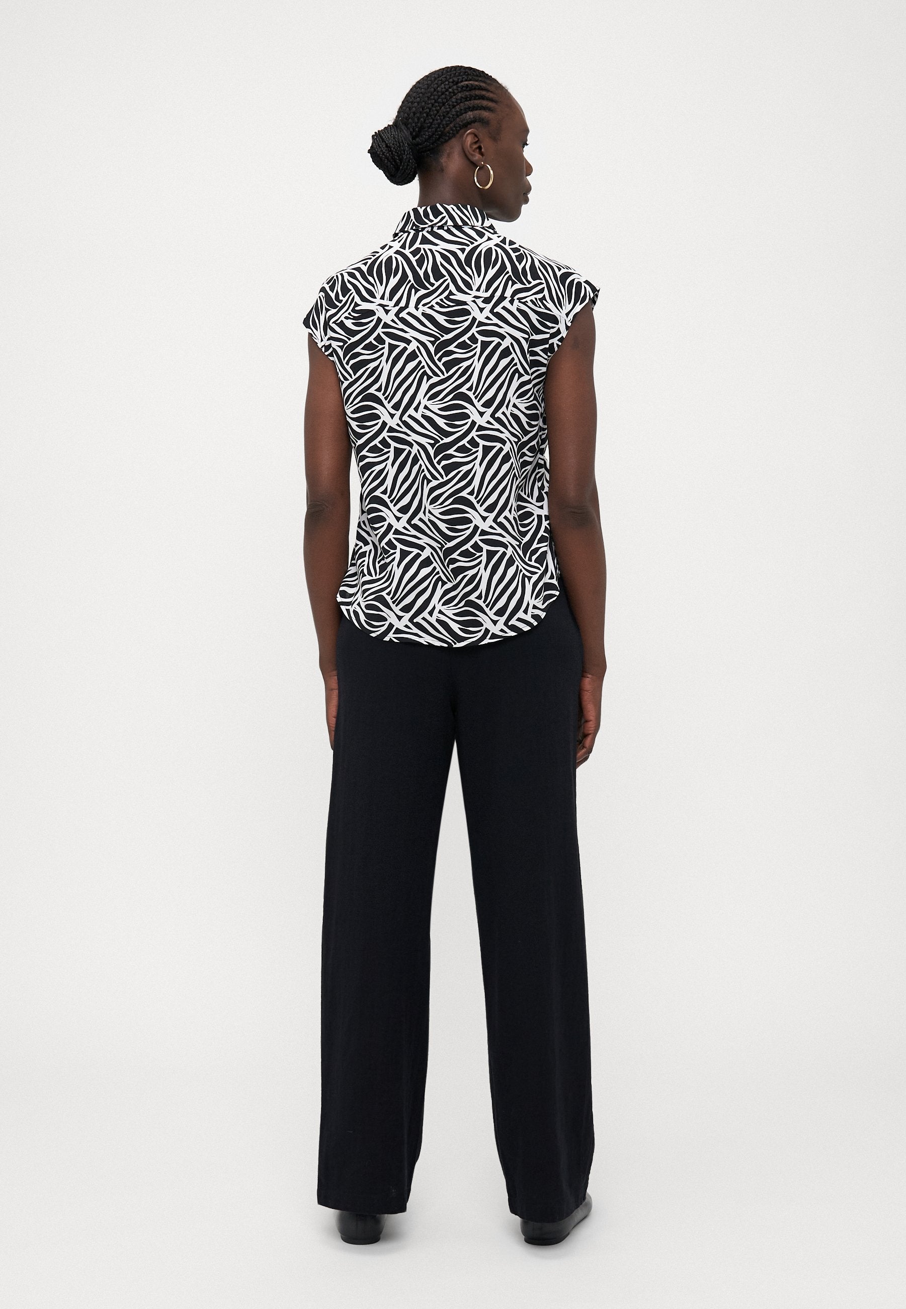 ONLY Tall ONLNOVA LIFE VIS CLAY SHIRT