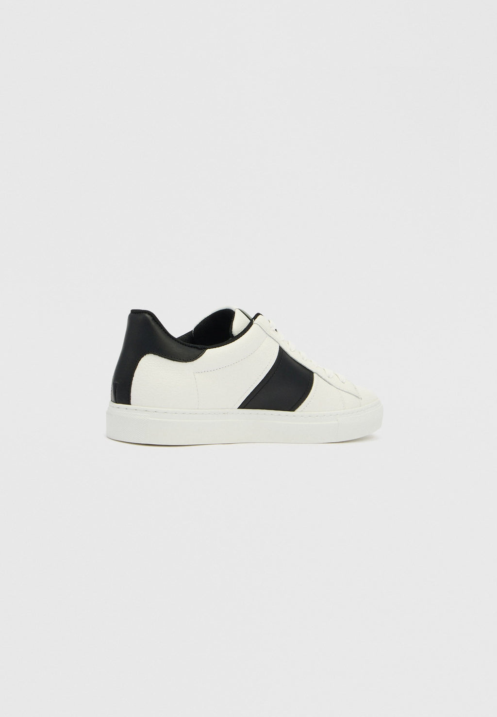 AIGNER DAVID