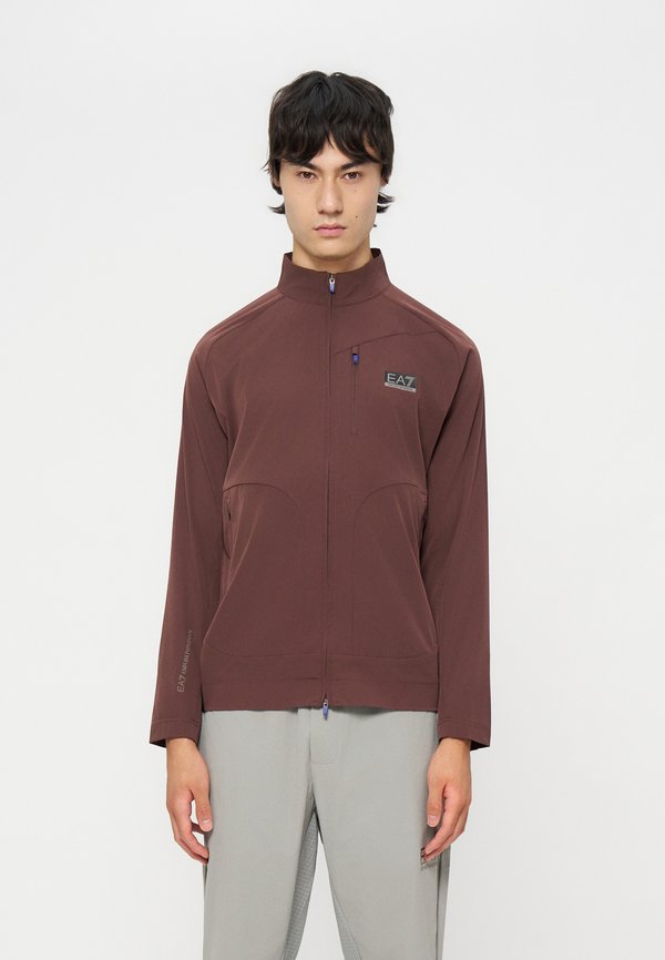 EA7 Emporio Armani