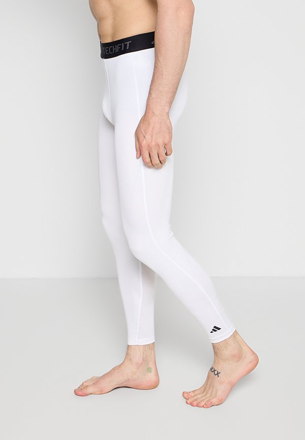 adidas Performance TF BASE