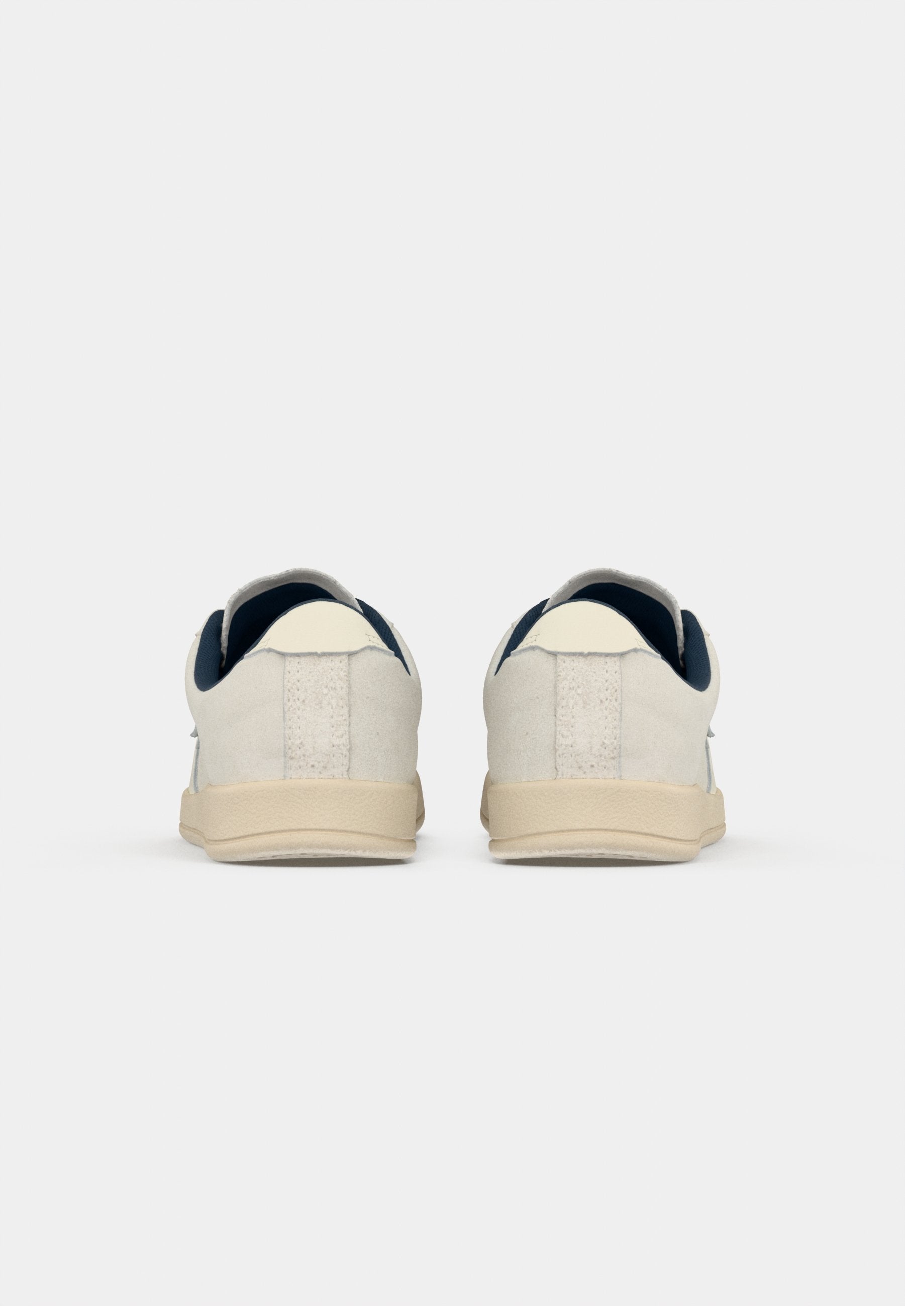 Converse ALL STAR CLASSIC TRAINER UNISEX