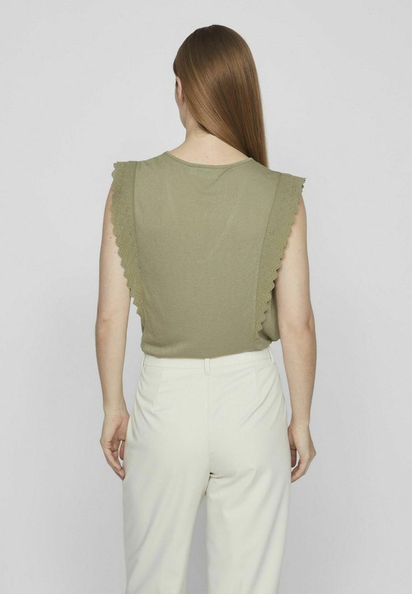 VILA Sleeveless V-neck