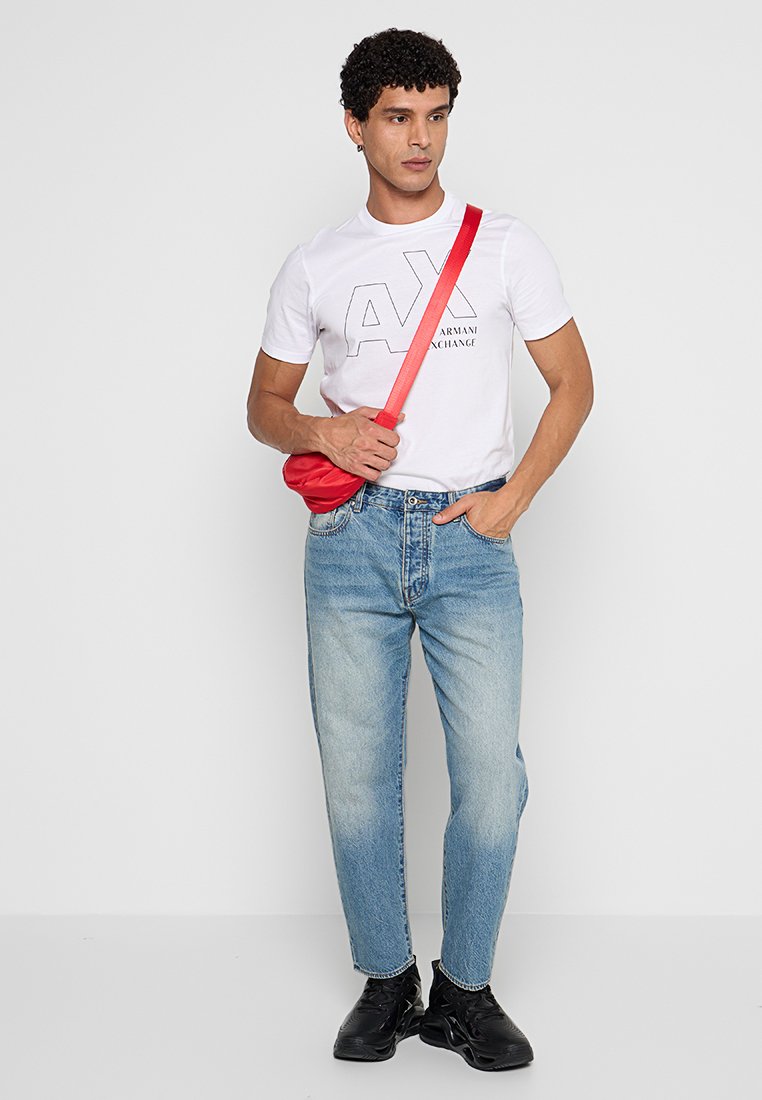 Armani Exchange Jeans Tapered Fit Media 2