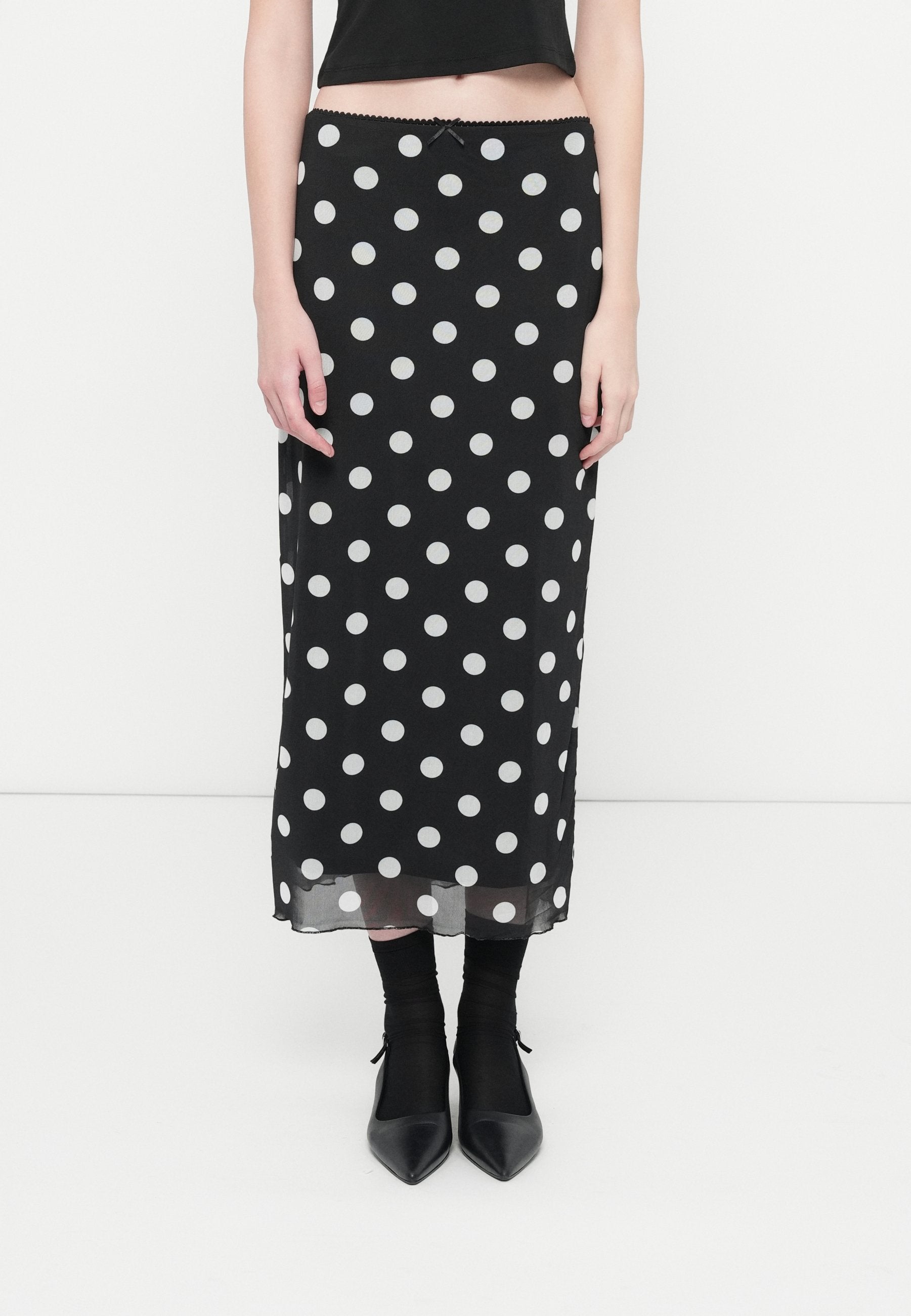 Noisy May Maxi Mesh