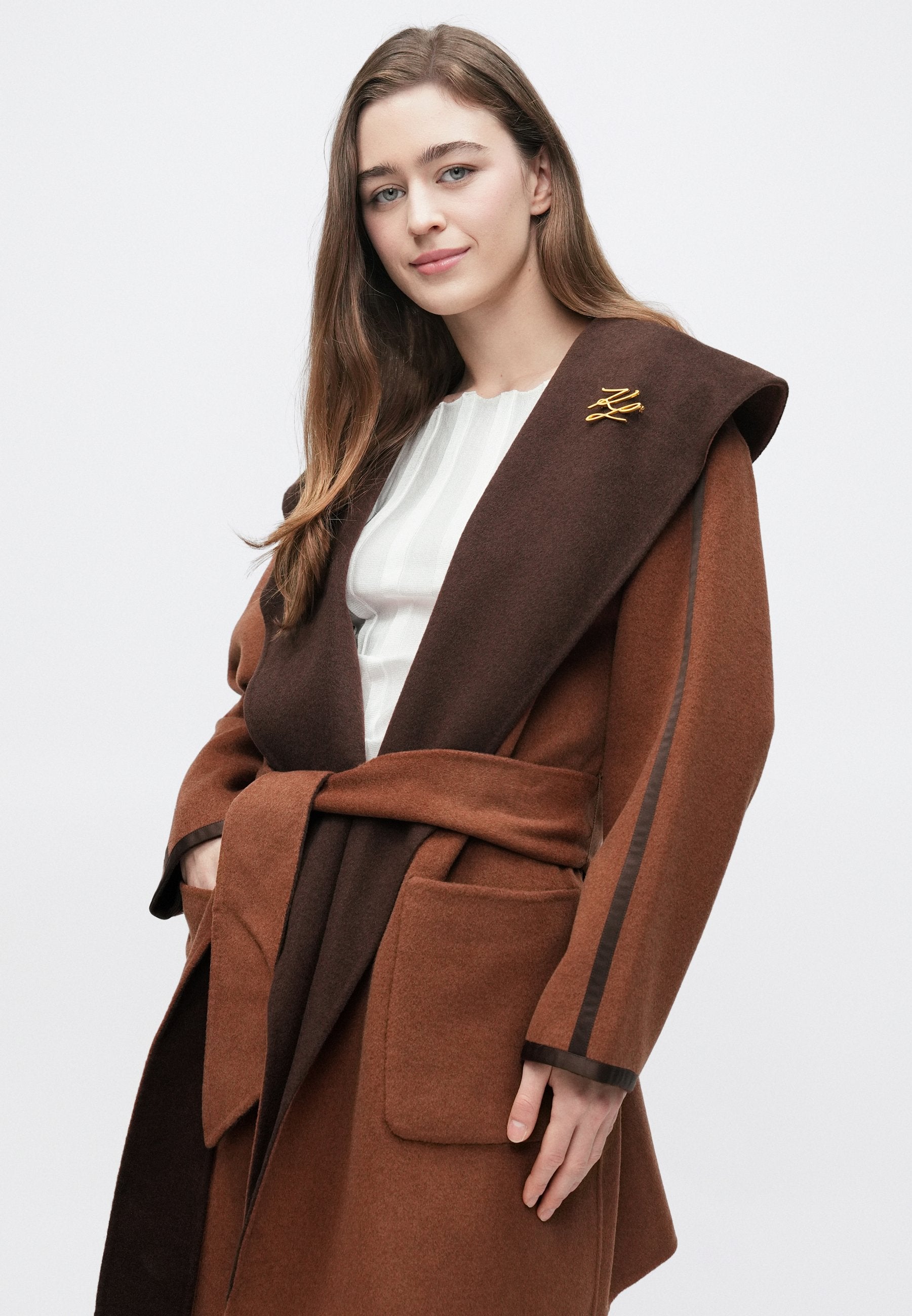 REVERSIBLE SOFT COAT Media 5