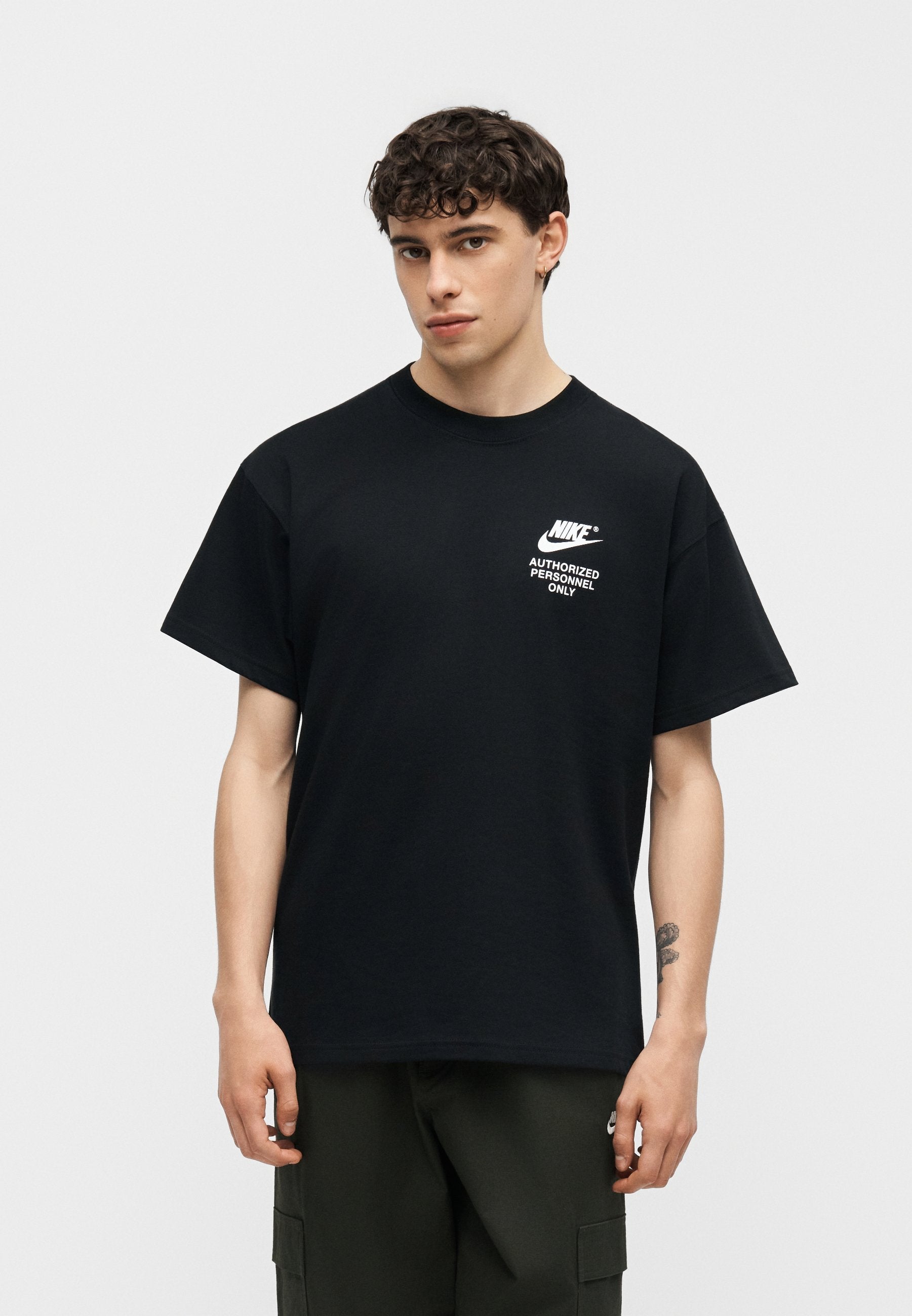 Nike Sportswear PERSONNEL TEE