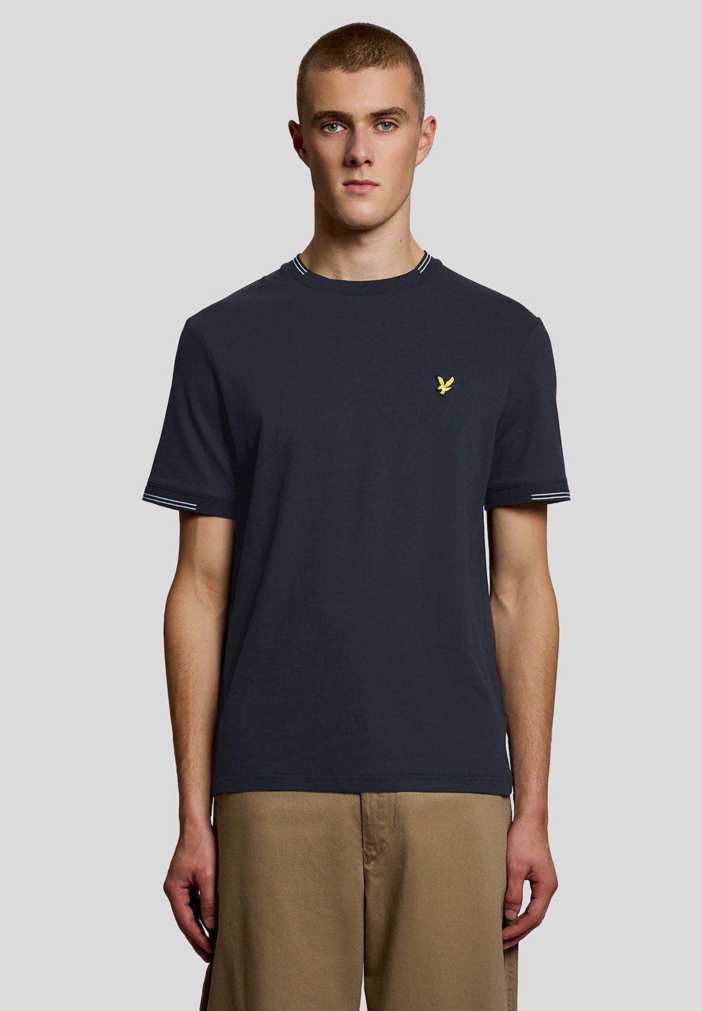 Lyle & Scott  FINE TIPPED