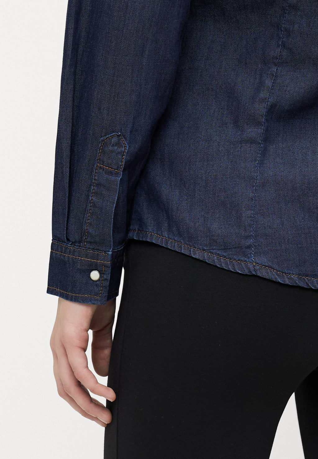 ONLALEXA SHIRT Media 6