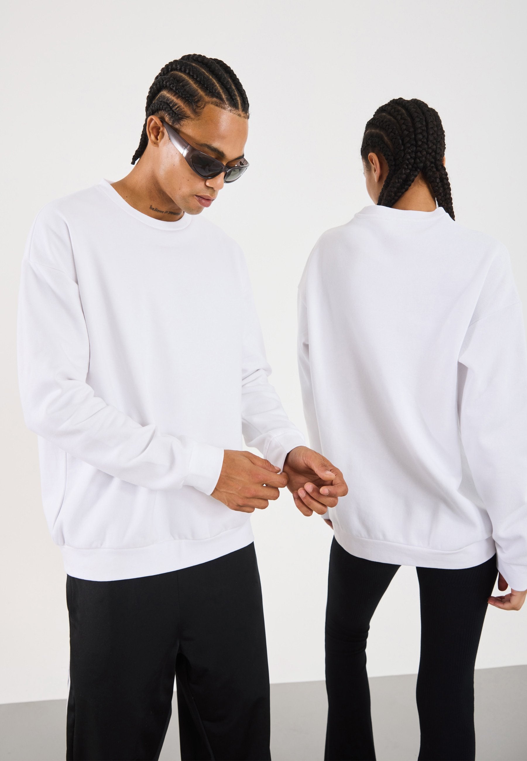 YOURTURN UNISEX 2PACK RELAXED FIT SWEATSHIRT