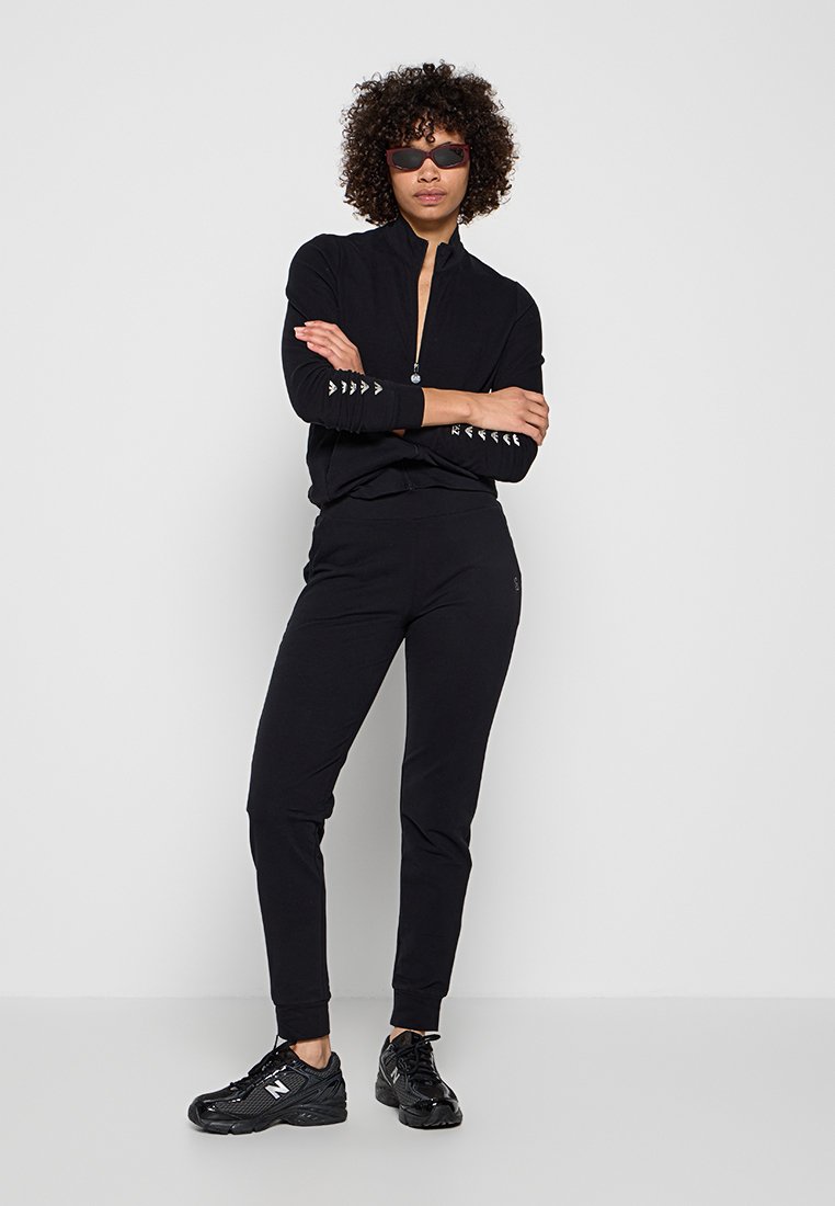 EA7 Emporio Armani Trainingsanzug Media 2