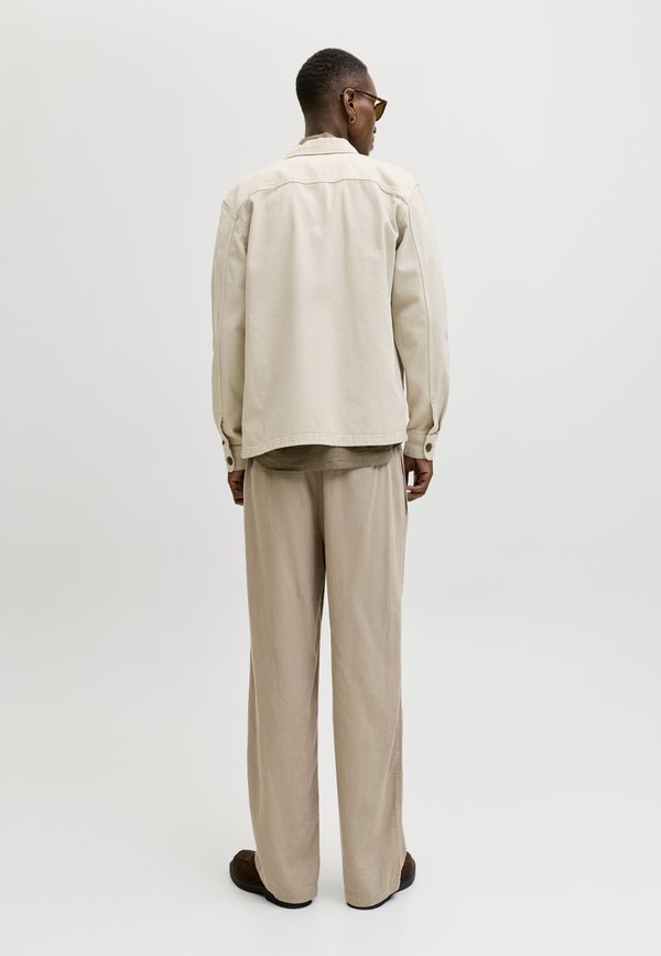 Jack & Jones Joggers wide leg fit