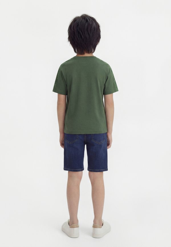EA7 Emporio Armani UNISEX