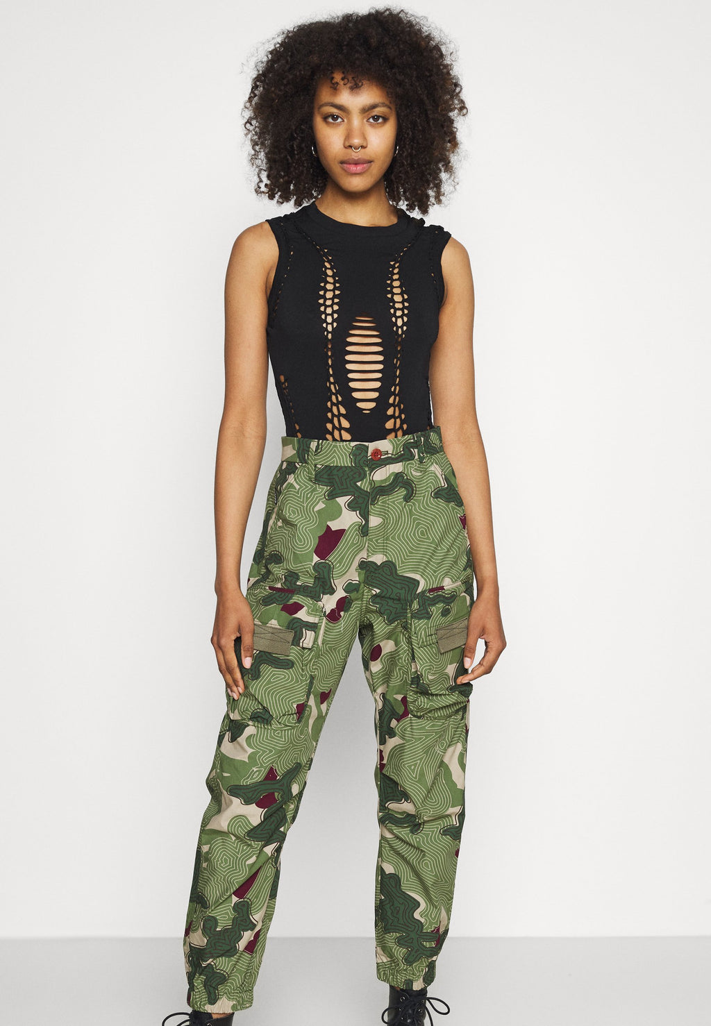 G-STAR TAPERED PATCH POCKET PANT