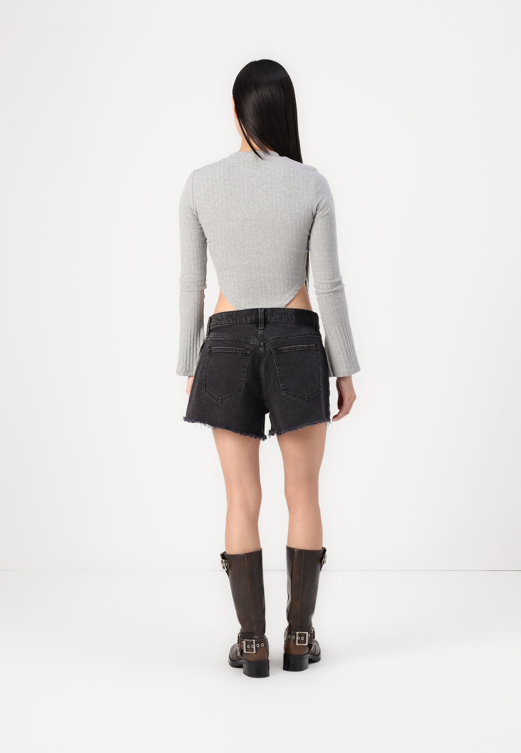 Abercrombie & Fitch Curve Love High Rise 90s Cutoff Short