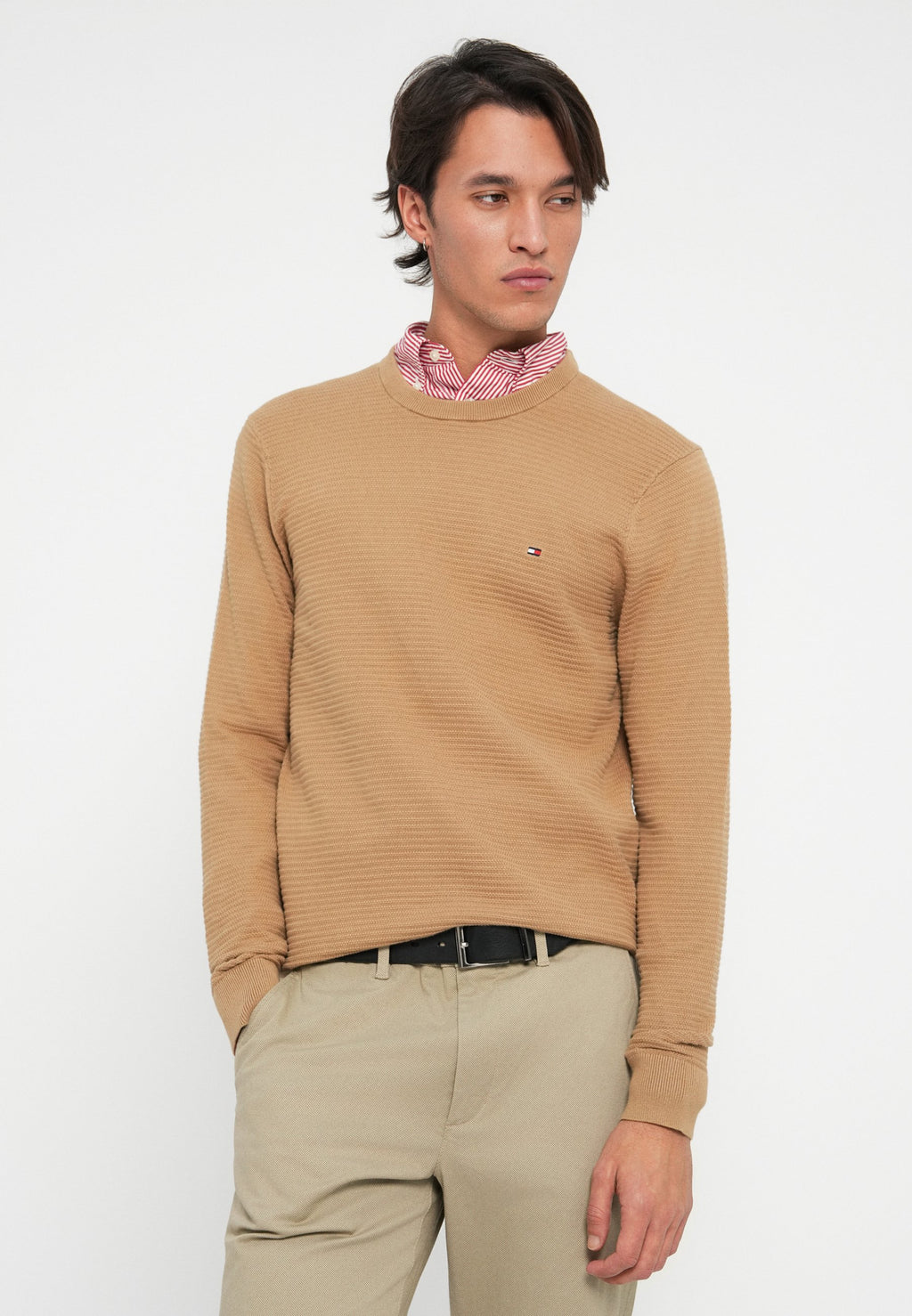 TEXTURED KNIT CREW NECK JUMPER Media 5