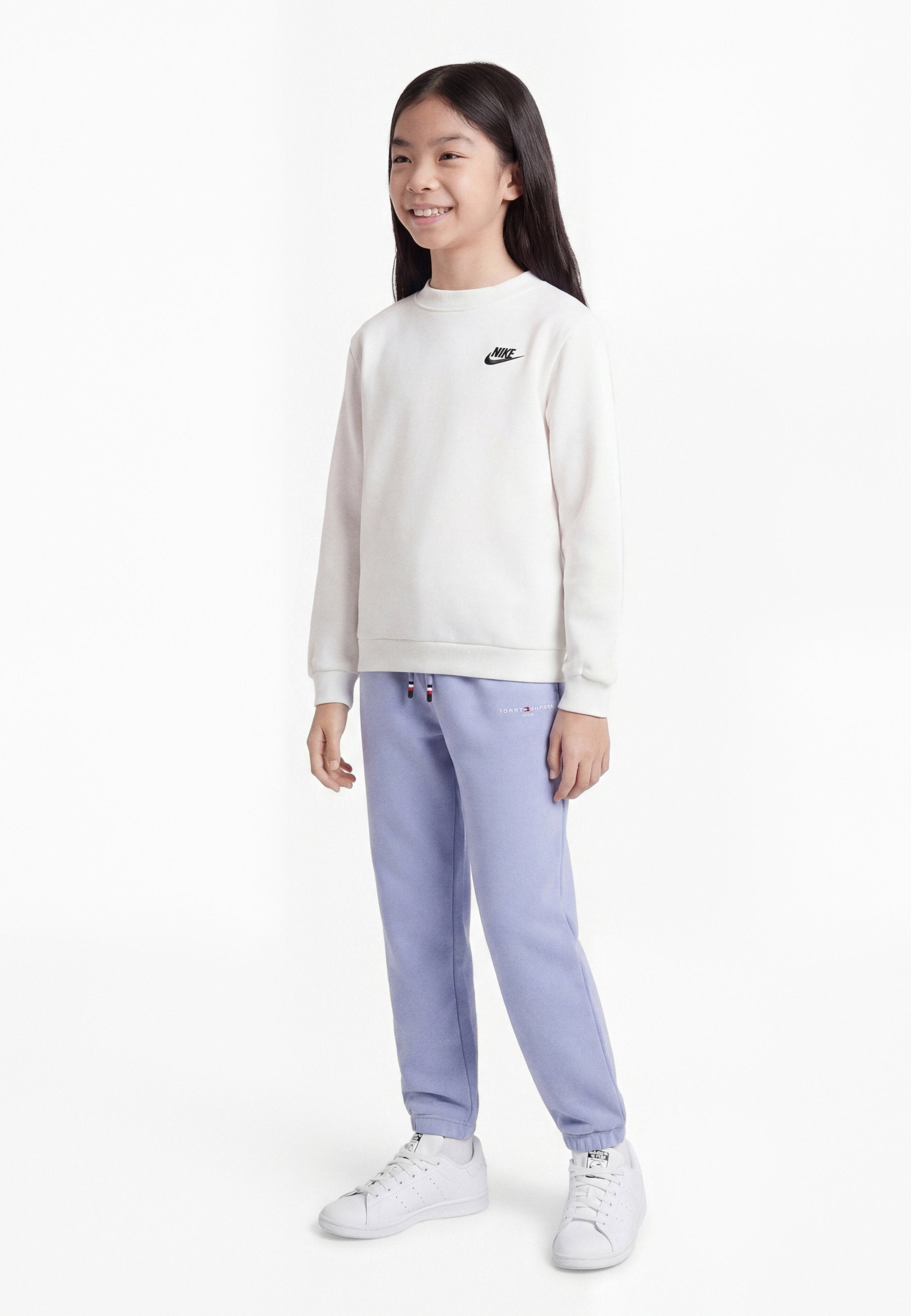 MINI CORP UNISEX Media 2
