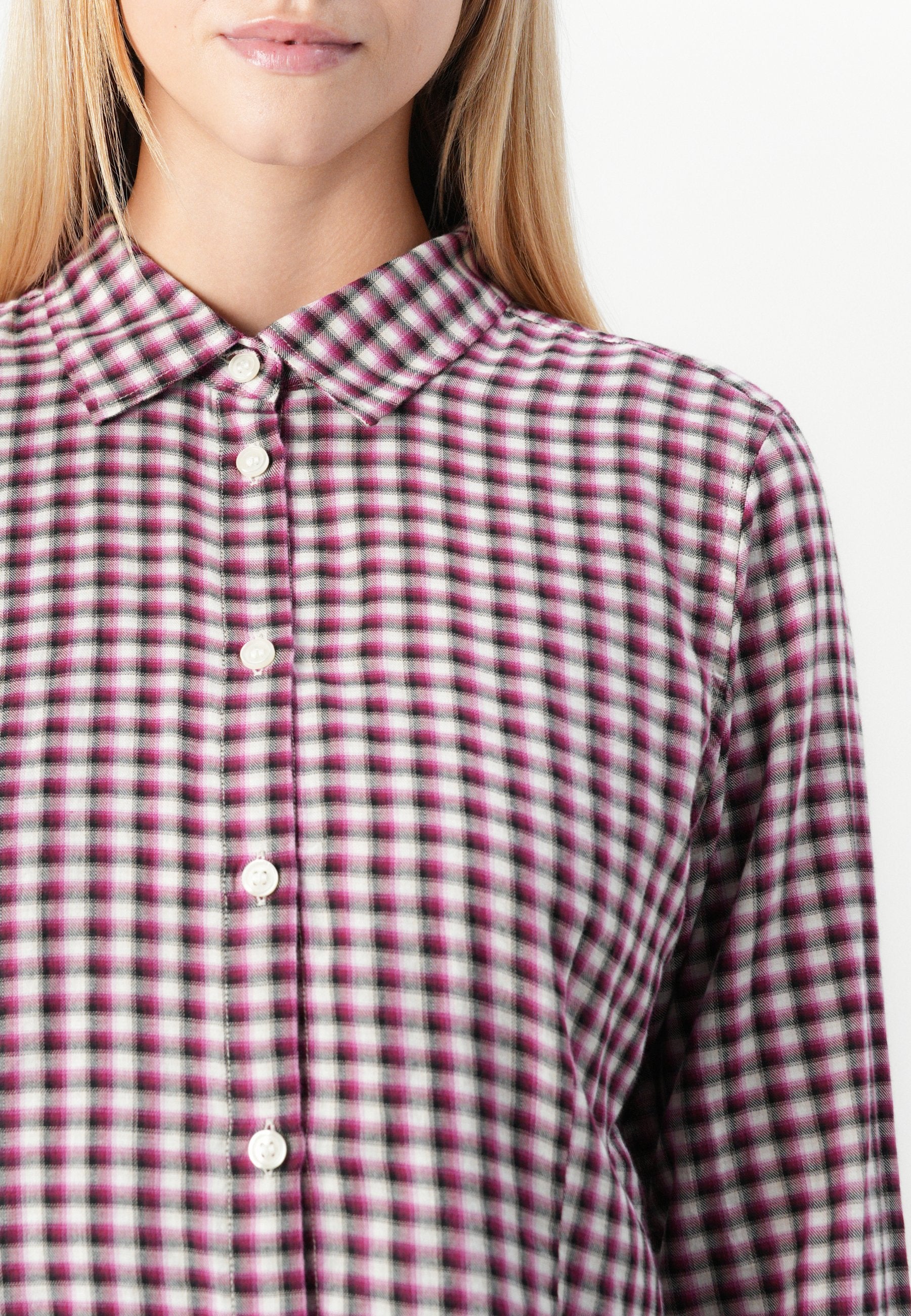 GAP FITTED CROPPED SHIRT