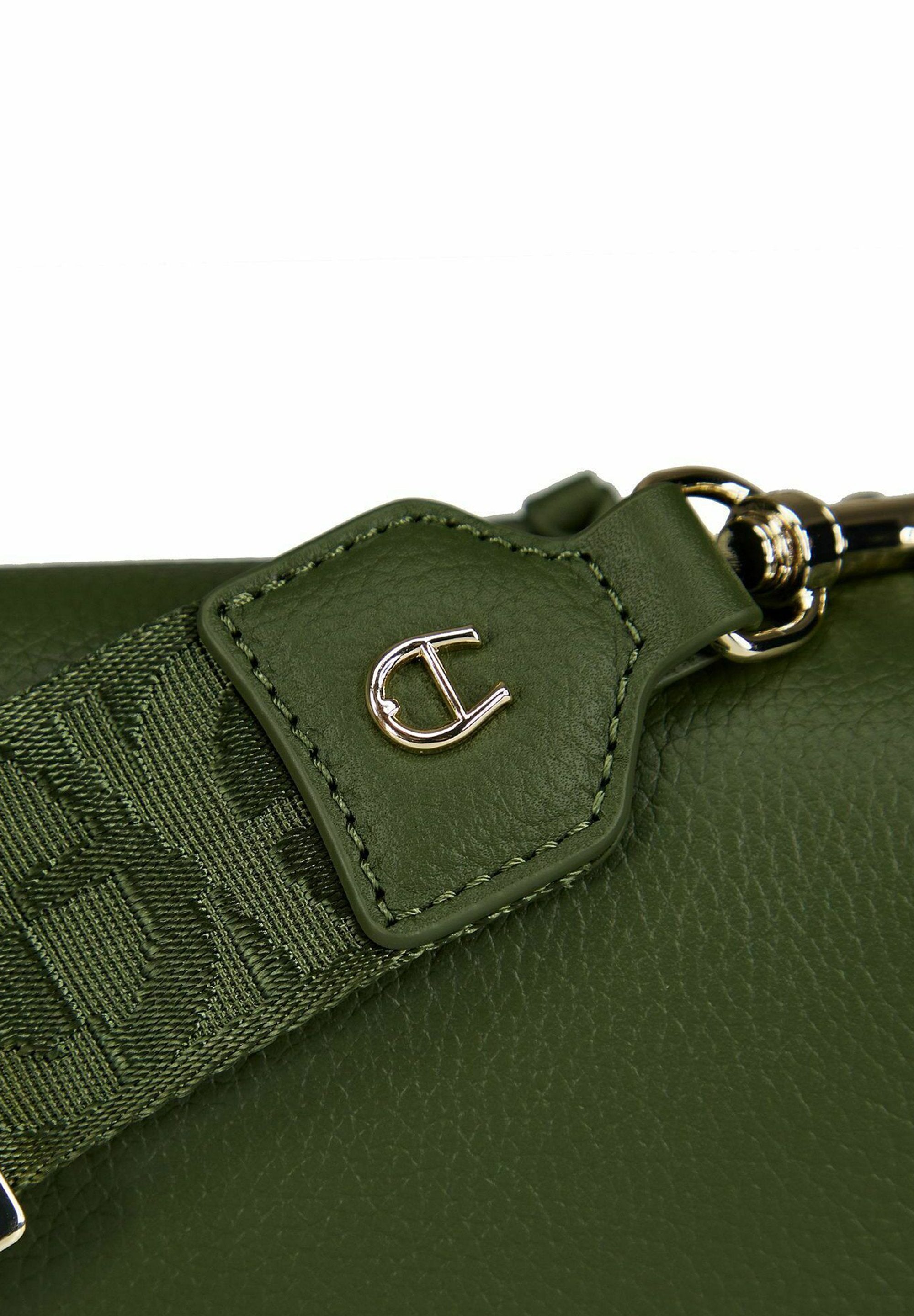 AIGNER ZITA
